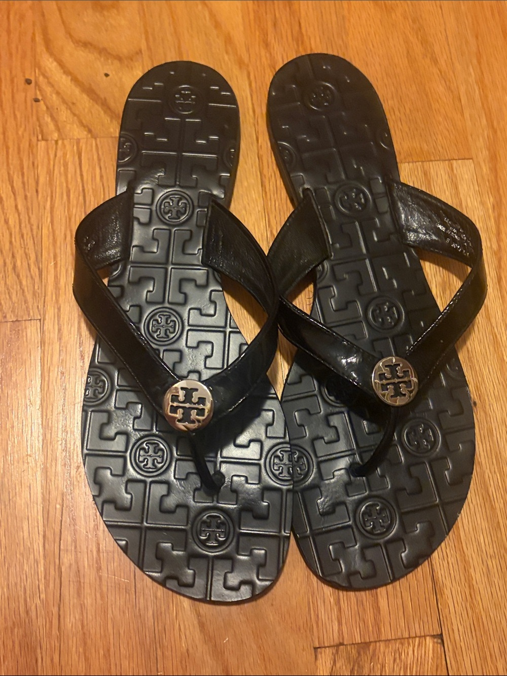 Tory Burch black flip flops 🩴